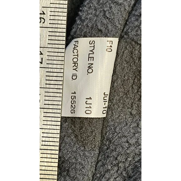 Majestic Braves Coat Size Medium with Therma Base - Picture 8 of 10